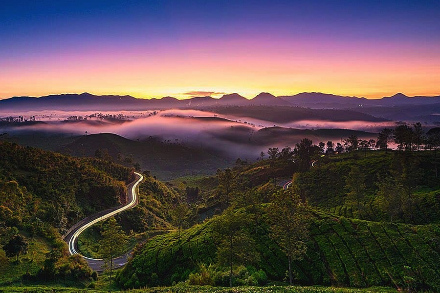 Wisata Alam di BAndung dengan Rental Mobil Liburan Bandung